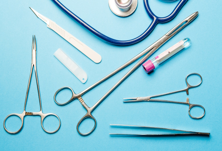 Jenis-Stainless-Steel-Medical-Grade-dan-Fungsinya-dalam-Dunia-Medis-Teknostainless