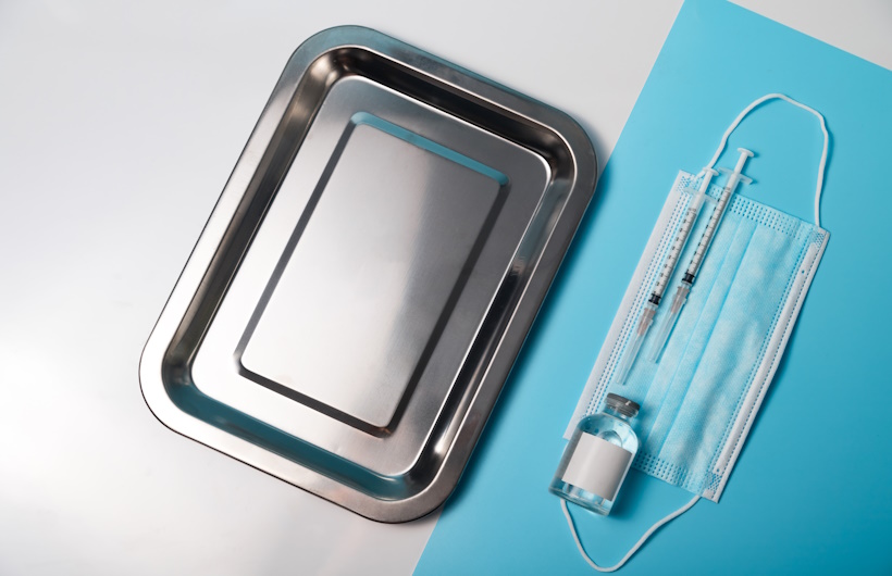Mengapa-Nampan-Medis-Stainless-Steel-18-per-10-Lebih-Unggul-untuk-Autoklaf-Berulang-Teknostainless