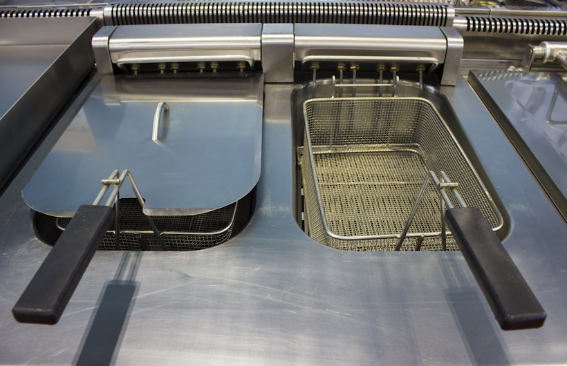 Produsen Deep Fryer Stainless Steel Terpercaya dengan Sertifikasi Food Grade Material