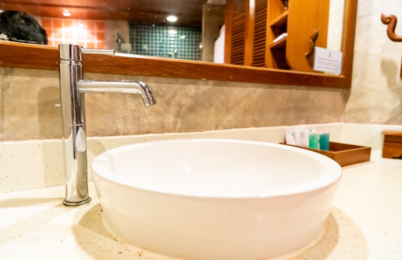 Hand Wash Sink Custom dengan Kemiringan dan Kedalaman Bowl yang Disesuaikan