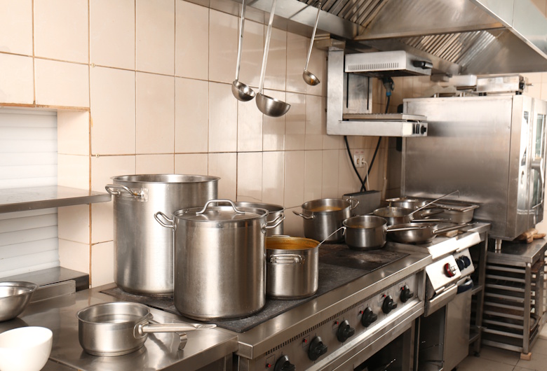 Jasa Fabrikasi Custom Kitchen Stainless Steel untuk Restoran, Hotel, Cafe, & Katering
