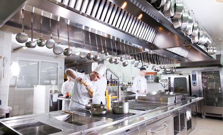 Jasa-Custom-Kitchen-Restoran-Stainless-Mulai-dari-Konsep-Desain-3D-hingga-Produksi-Jadi-Teknostainless