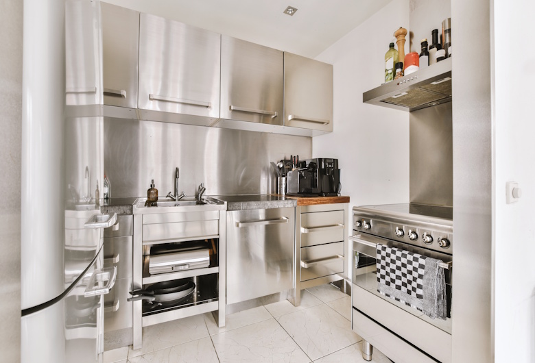 Jasa-Pembuatan-Dapur-Stainless-Bisa-Custom-Sesuai-Ukuran-Fitur-Sesuai-Kebutuhan-Spesifik-Teknostainless