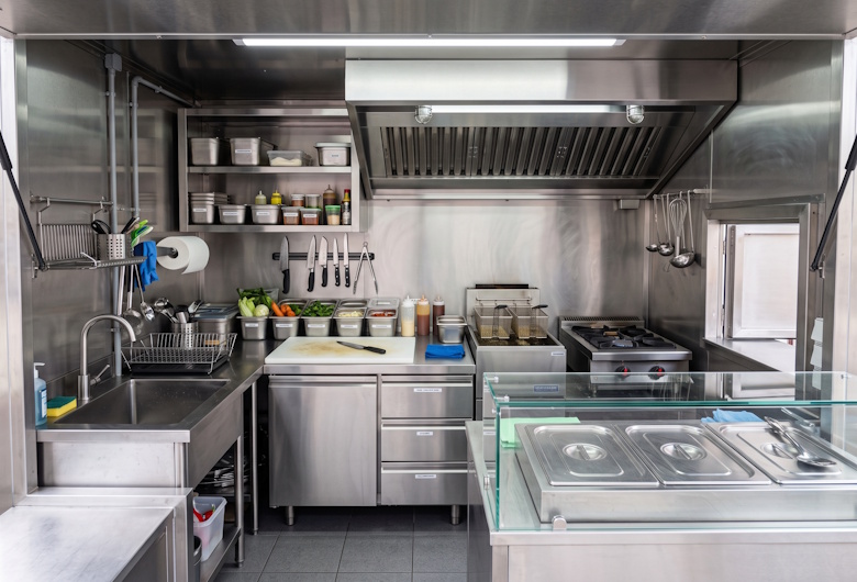 Perlengkapan-Wajib-untuk-Booth-Kitchen-Minimalis-Pilih-yang-Fungsional-Hemat-Tempat-Teknostainless